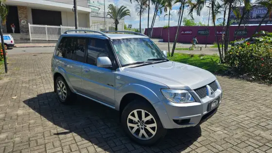 MITSUBISHI PAJERO TR4 2.0 4X4 16V 140CV FLEX 4P AUTOMÁTICO