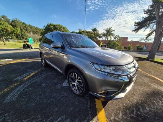 MITSUBISHI-OUTLANDER-2.2 4X4 16V DIESEL 4P AUTOMÁTICO MITSUBISHI-OUTLANDER-2017