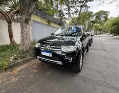 MITSUBISHI PAJERO DAKAR 3.5 HPE 7 LUGARES 4X4 V6 24V FLEX 4P AUTOMÁTICO MITSUBISHI PAJERO DAKAR 3.5 HPE 7 LUGARES 4X4 V6 24V FLEX 4P AUTOMÁTICO