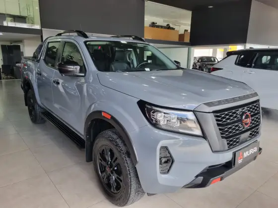 NISSAN FRONTIER 2.3 16V TURBO DIESEL PRO4X CD 4X4 AUTOMÁTICO