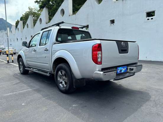NISSAN-FRONTIER-2.5 LE 4X4 CD TURBO ELETRONIC DIESEL 4P AUTOMÁTICO NISSAN-FRONTIER-2012