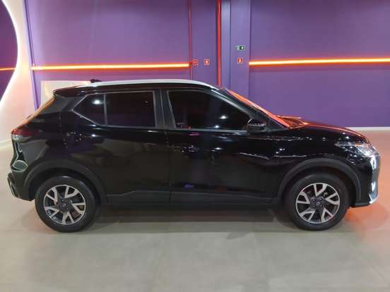 NISSAN-KICKS-2023