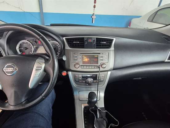 NISSAN-SENTRA-2.0 SV 16V FLEX 4P AUTOMÁTICO NISSAN-SENTRA-2014
