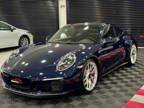 PORSCHE-911-2018