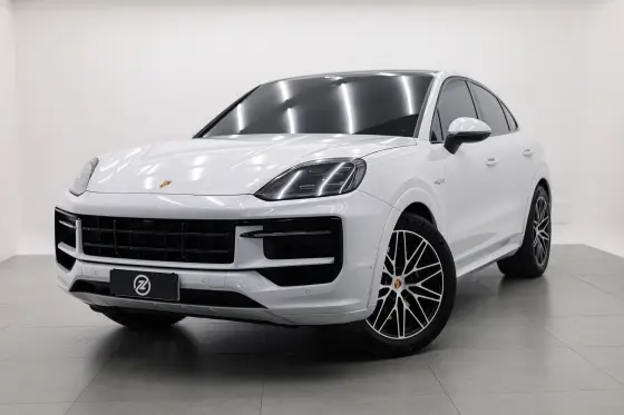 PORSCHE CAYENNE 3.0 V6 E-HYBRID COUPÉ AWD TIPTRONIC S