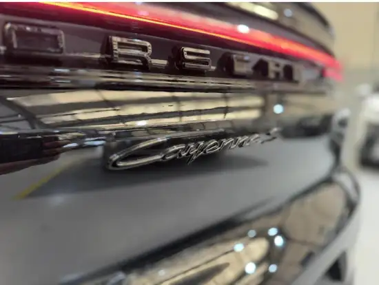 PORSCHE-CAYENNE-2024