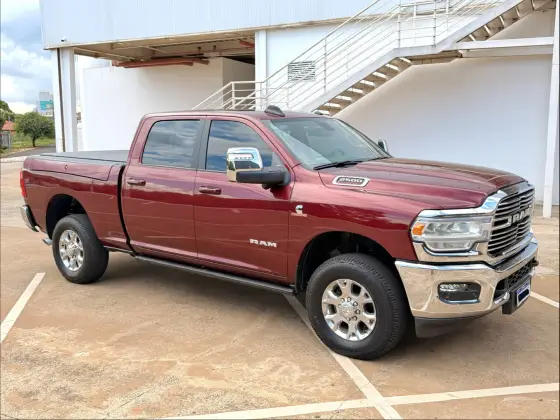 RAM 2500 6.7 I6 TURBO DIESEL LARAMIE CD 4X4 AUTOMÁTICO