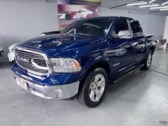 RAM CLASSIC 5.7 V8 GASOLINA LARAMIE CD 4X4 AUTOMÁTICO
