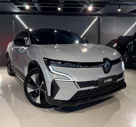 RENAULT-MEGANE-2024