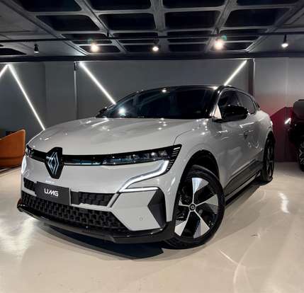 RENAULT-MEGANE-2024