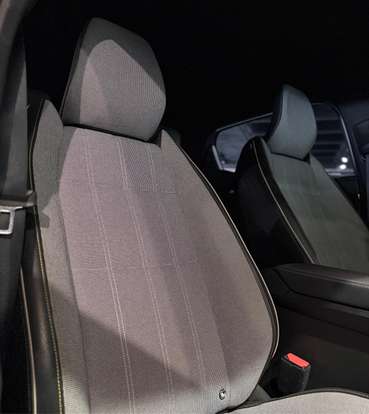 RENAULT-MEGANE-2024