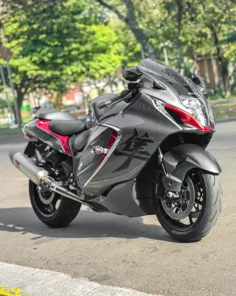 SUZUKI HAYABUSA GSX1300RRQ 