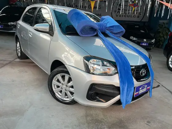 TOYOTA ETIOS 1.5 X PLUS 16V FLEX 4P AUTOMÁTICO