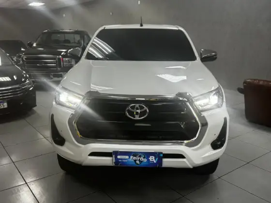 TOYOTA HILUX 2.8 4X4 CS CHASSI 16V TURBO DIESEL 2P MANUAL