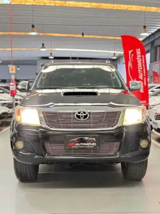 TOYOTA HILUX 3.0 SRV 4X4 CD 16V TURBO INTERCOOLER DIESEL 4P AUTOMÁTICO
