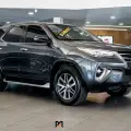 TOYOTA HILUX SW4 2.8 SRX 4X4 7 LUGARES 16V TURBO INTERCOOLER DIESEL 4P AUTOMÁTICO TOYOTA HILUX SW4 2.8 SRX 4X4 7 LUGARES 16V TURBO INTERCOOLER DIESEL 4P AUTOMÁTICO