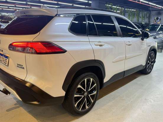 TOYOTA-COROLLA CROSS-2021