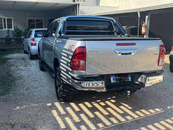TOYOTA-HILUX-2.8 SRX 4X4 CD 16V DIESEL 4P AUTOMÁTICO TOYOTA-HILUX-2019