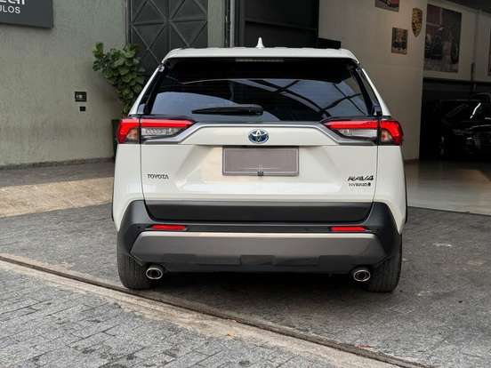 TOYOTA-RAV4-2020