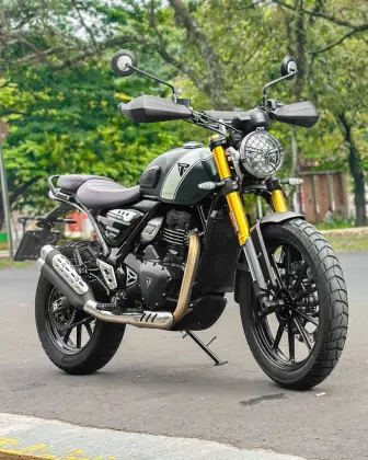 TRIUMPH SCRAMBLER 400 X 