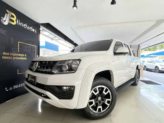 VOLKSWAGEN-AMAROK-2022