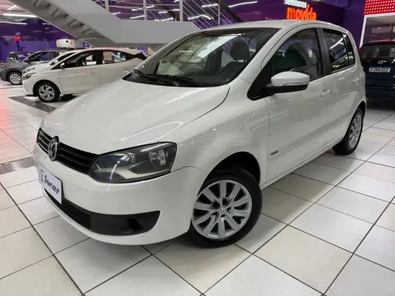 VOLKSWAGEN FOX 1.0 MI 8V FLEX 4P MANUAL VOLKSWAGEN FOX 1.0 MI 8V FLEX 4P MANUAL