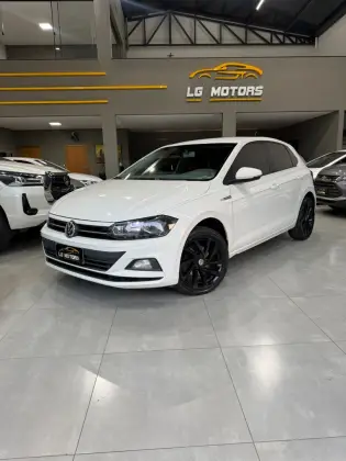 VOLKSWAGEN POLO 1.0 200 TSI COMFORTLINE AUTOMÁTICO