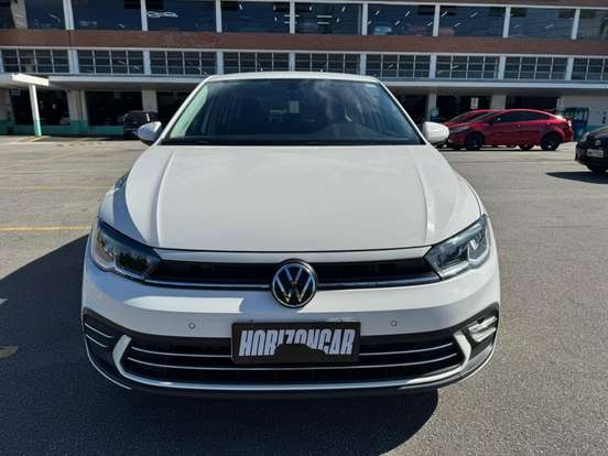 VOLKSWAGEN-POLO-1.0 170 TSI HIGHLINE AUTOMÁTICO VOLKSWAGEN-POLO-2023
