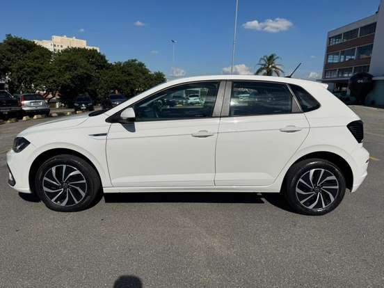 VOLKSWAGEN-POLO-1.0 170 TSI HIGHLINE AUTOMÁTICO VOLKSWAGEN-POLO-2023