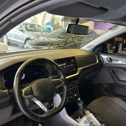 VOLKSWAGEN-T-CROSS-2025