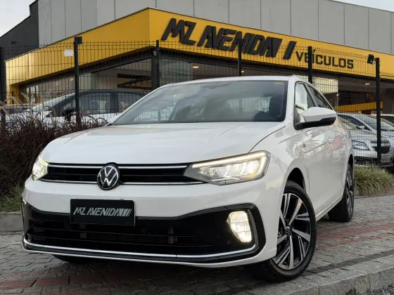 VOLKSWAGEN VIRTUS 1.0 200 TSI HIGHLINE AUTOMÁTICO