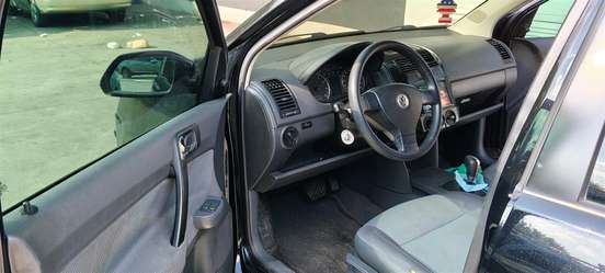 VOLKSWAGEN-POLO-1.6 MI 8V FLEX 4P AUTOMATIZADO VOLKSWAGEN-POLO-2010
