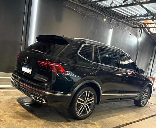 VOLKSWAGEN-TIGUAN-2024