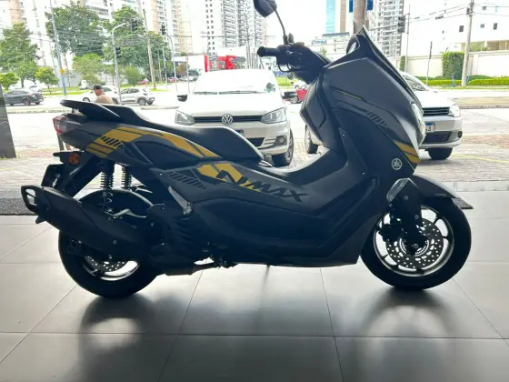YAMAHA NMAX CONNECTED 160 SE ABS 