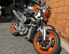 YAMAHA MT-01 YAMAHA MT-01