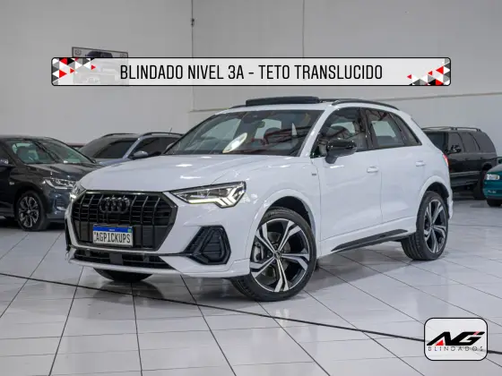 AUDI Q3 2.0 40 TFSI GASOLINA PERFORMANCE BLACK PLUS QUATTRO TIPTRONIC