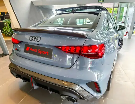 AUDI-RS3-2025