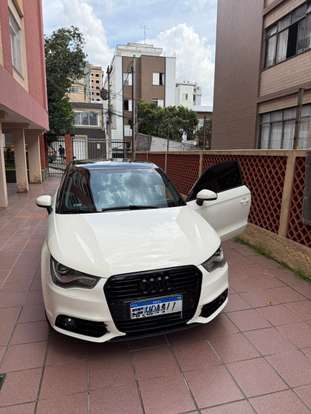 AUDI-A1-2011