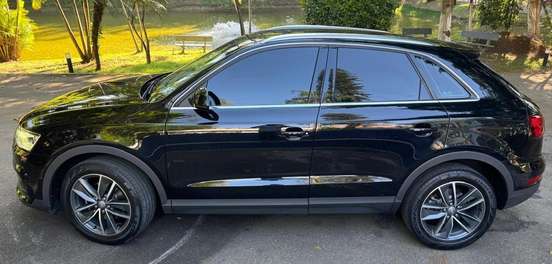 AUDI-Q3-2018