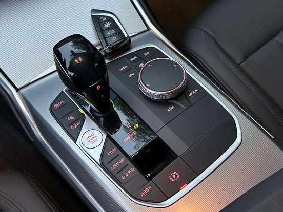 BMW-320i-2.0 16V TURBO GASOLINA GP AUTOMÁTICO BMW-320i-2020