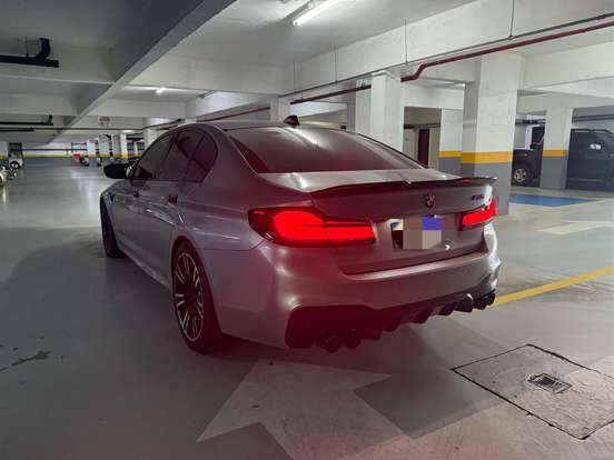 BMW-M5-4.4 V8 TWIN POWER M XDRIVE STEPTRONIC BMW-M5-2018