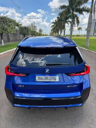BMW-X1-2023