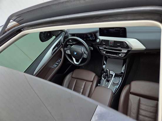 BMW-X3-2021