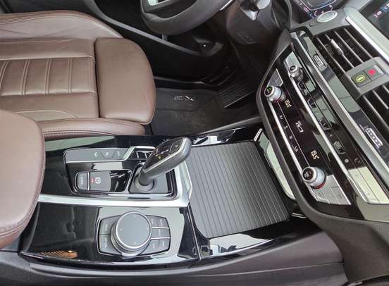 BMW-X3-2021