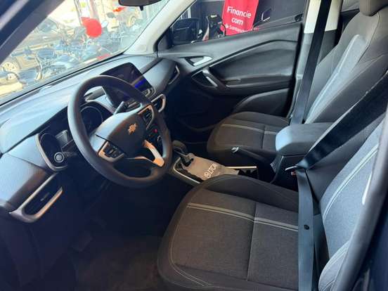 CHEVROLET-TRACKER-2024