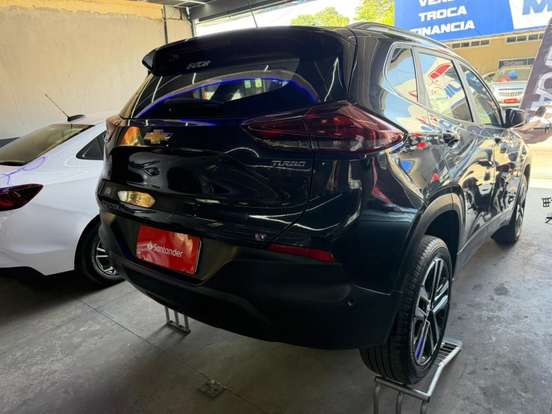 CHEVROLET-TRACKER-2024