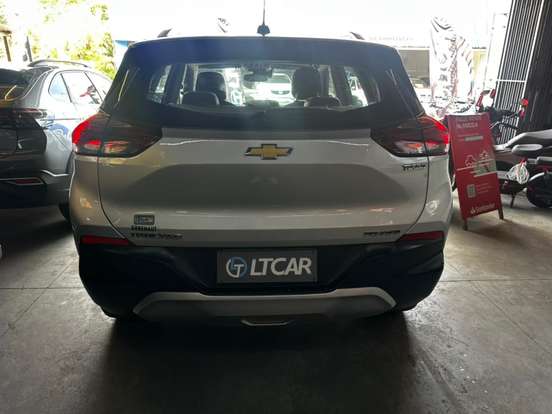 CHEVROLET-TRACKER-2021