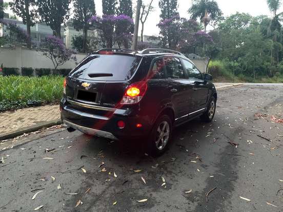 CHEVROLET-CAPTIVA-2011
