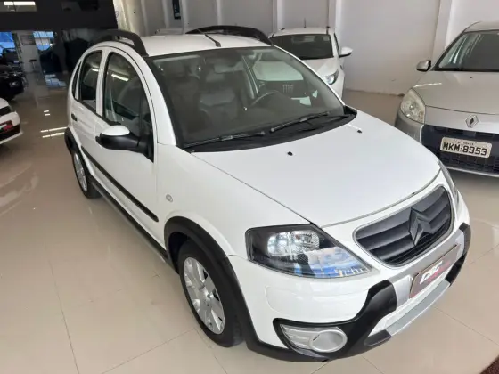 CITROËN C3 1.4 I XTR 8V FLEX 4P MANUAL