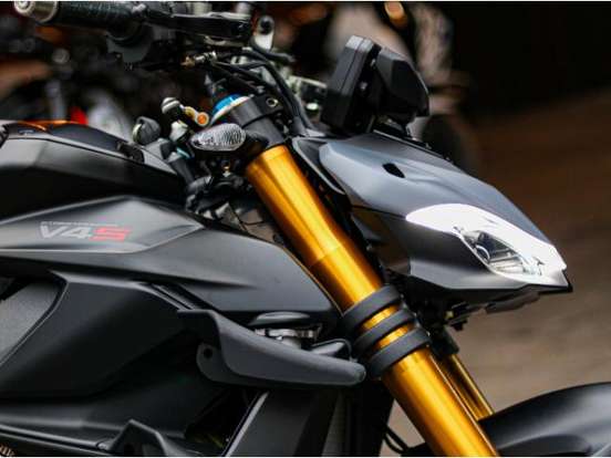 DUCATI-STREETFIGHTER V4 S DUCATI-STREETFIGHTER V4 S-2023
